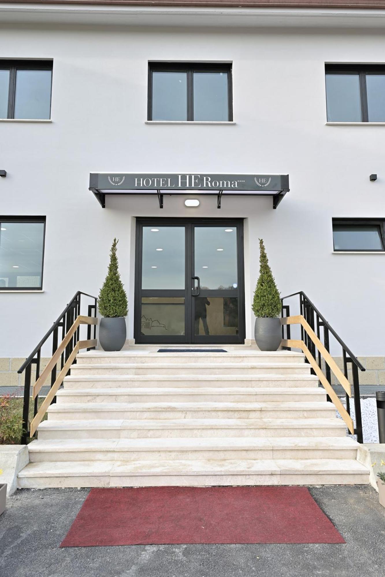 Hotel He Roma Riano  Eksteriør bilde